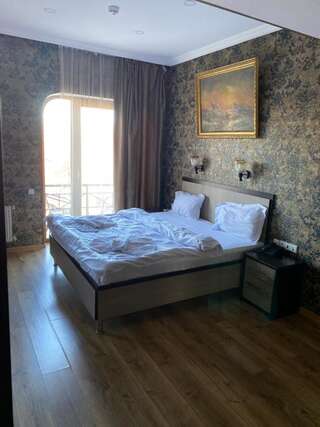 Отель 7 Baits Hotel Тбилиси Полулюкс-5
