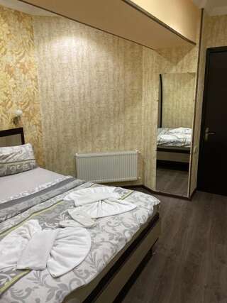 Отель 7 Baits Hotel Тбилиси Двухместный номер эконом-класса с 1 кроватью-2
