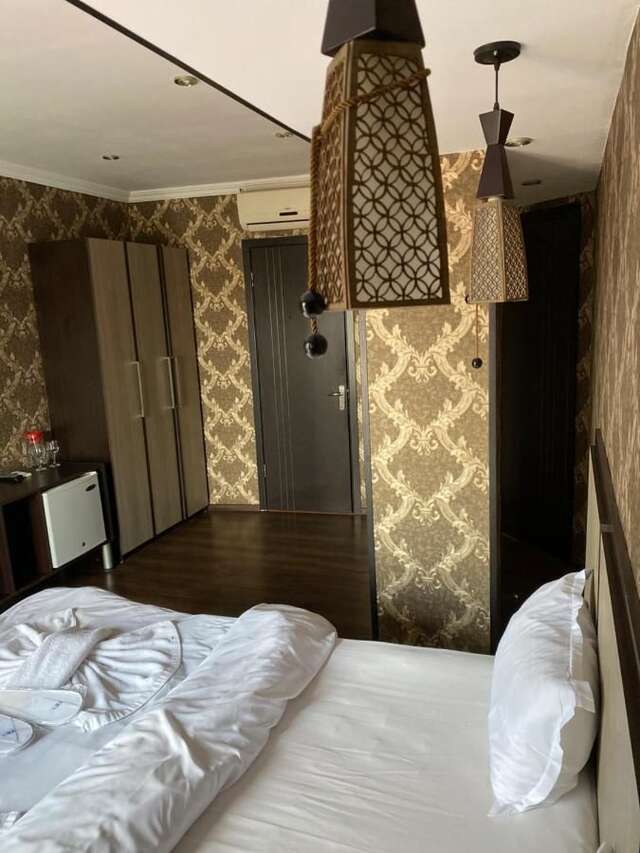 Отель 7 Baits Hotel Тбилиси-11